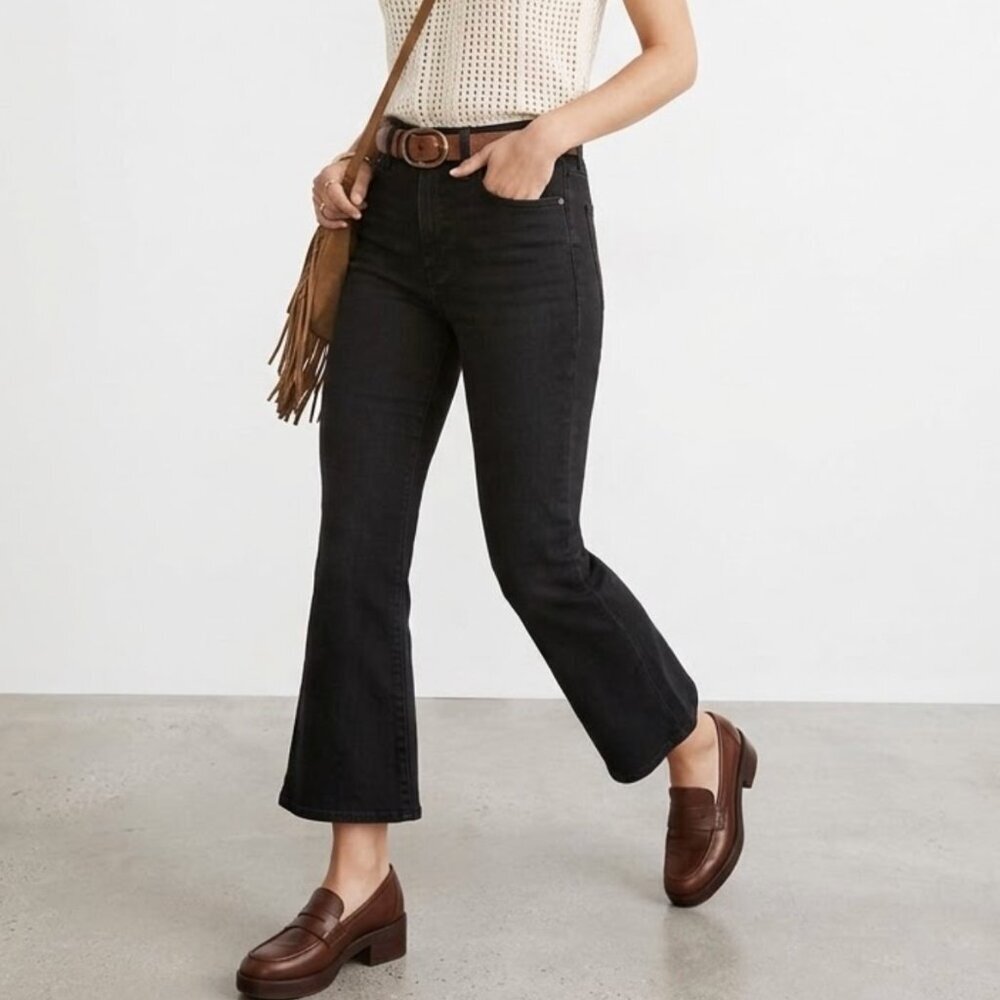 Madewell Mid-Rise Kick Out Crop Jeans 28P Black Magic Stretch Denim Petite - Picture 1 of 8